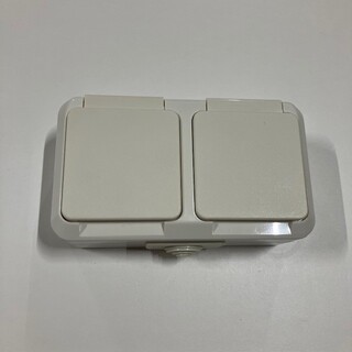 Eluttag Bathlife Tvättställsskåp